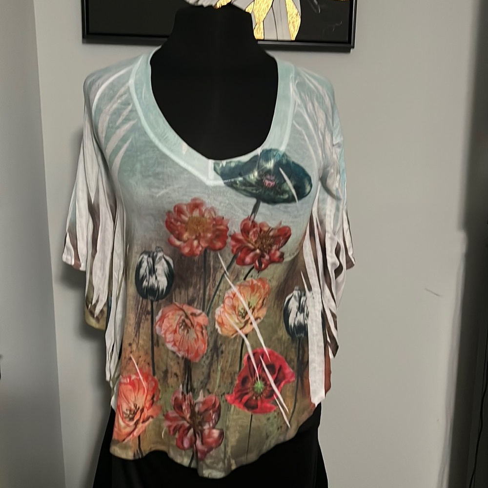 Sleeveless top